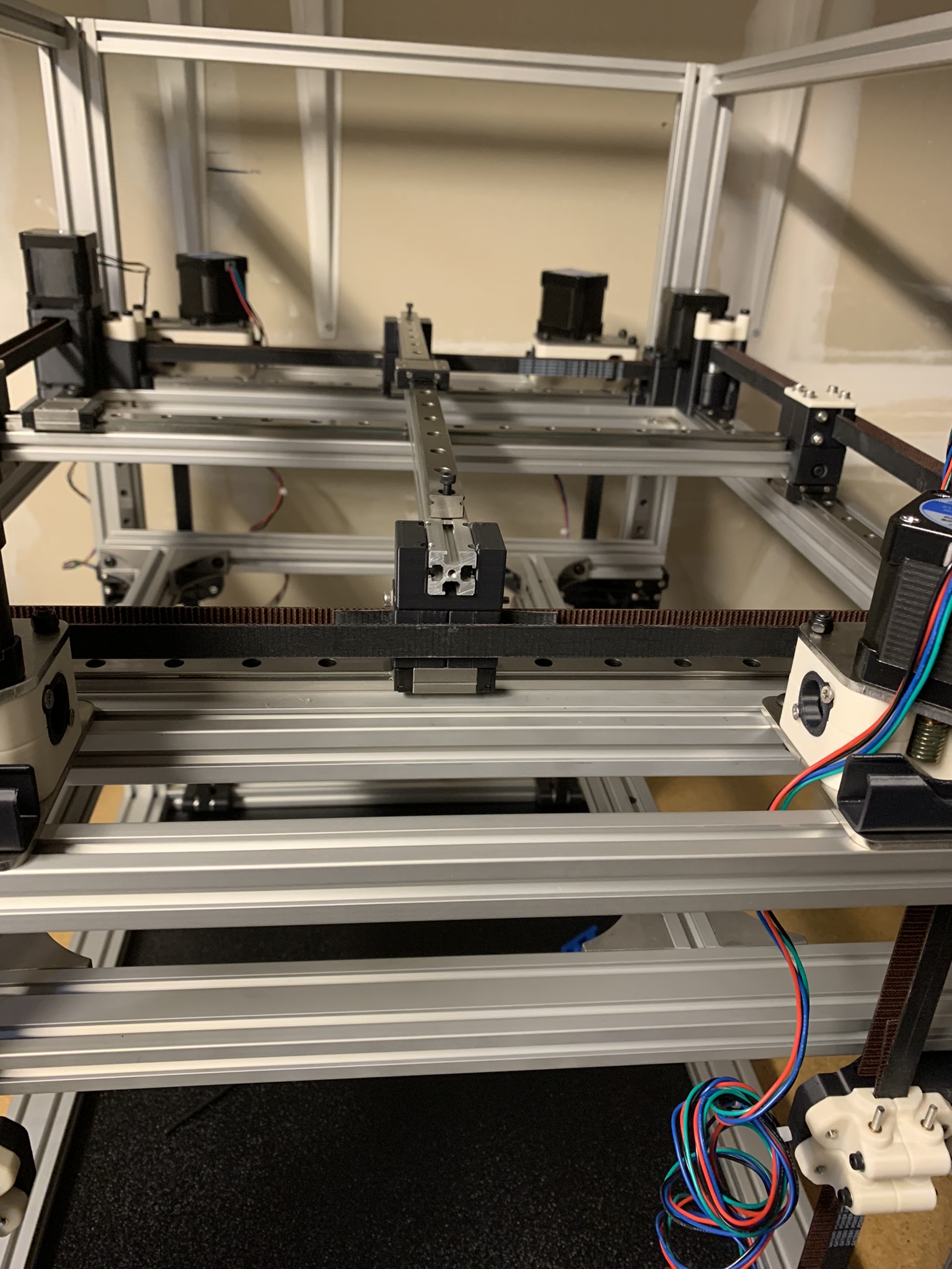 X cross extrusion sitting on top of Y tensioners